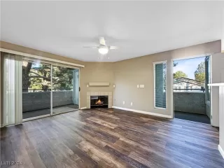 Photo #1: 2554149 Listing 