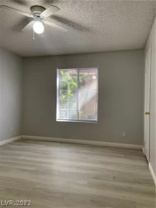 Photo #2: 2554188 Listing 