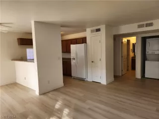 Photo #3: 2554235 Listing 