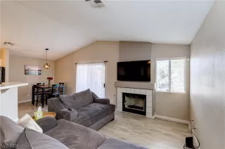 Photo #4: 2554258 Listing 