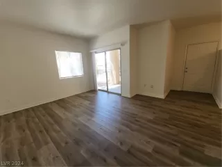 Photo #5: 2554272 Listing 