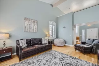 Photo #4: 2554291 Listing 