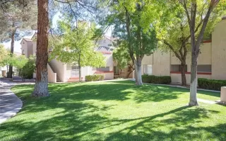 Photo #5: 2554295 Listing