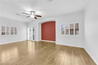 Photo #3: 2554327 Listing 