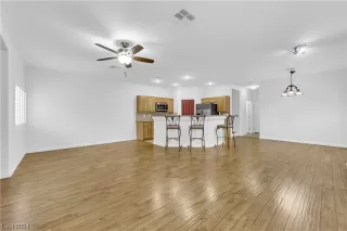 Photo #6: 2554327 Listing 