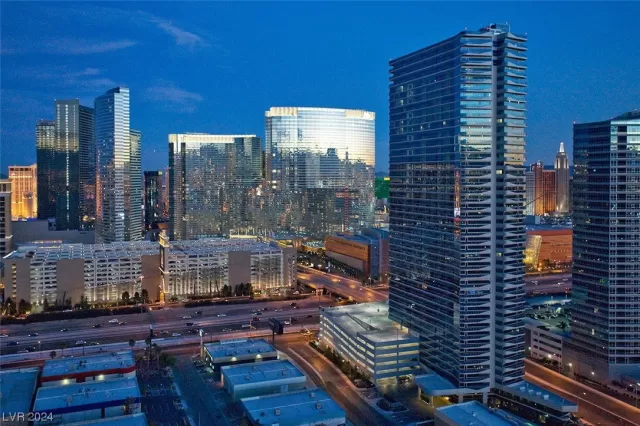 MLS: 2554348 Condo For Sale