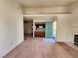 Photo #5: 2554384 Listing