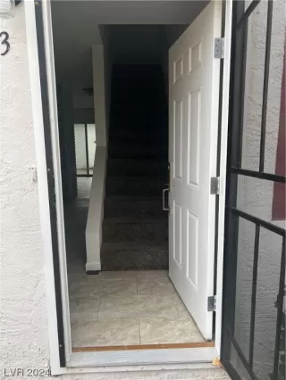 Photo #1: 2554406 Listing 