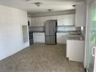 Photo #4: 2554406 Listing 