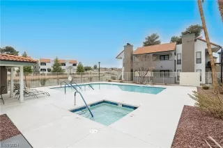 Photo #2: 2554416 Listing