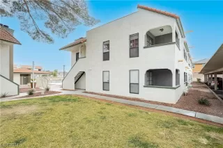 Photo #4: 2554416 Listing