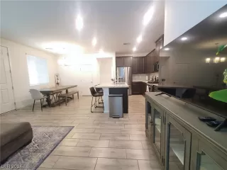 Photo #2: 2554432 Listing 