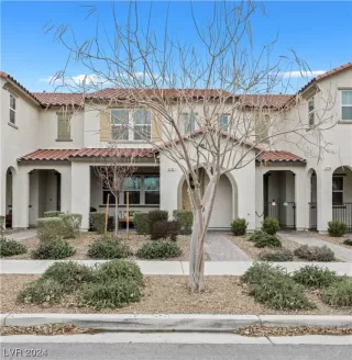 Photo #2: 2554459 Listing