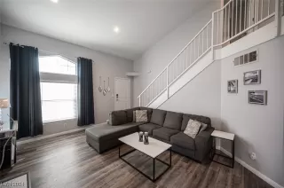 Photo #4: 2554463 Listing 