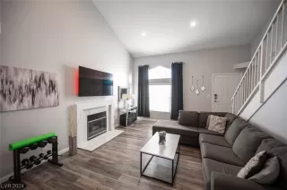 Photo #5: 2554463 Listing 