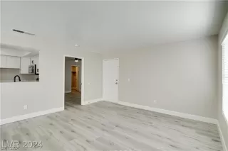 Photo #2: 2554470 Listing 