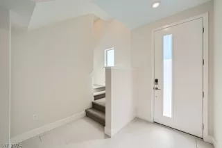 Photo #5: 2554488 Listing 