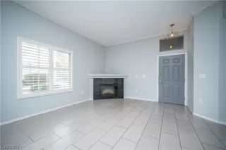 Photo #4: 2554504 Listing