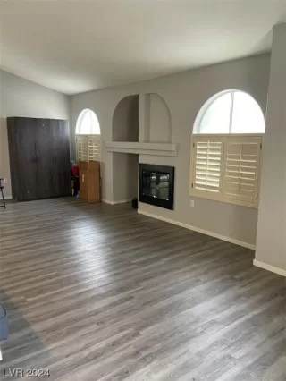 Photo #3: 2554519 Listing