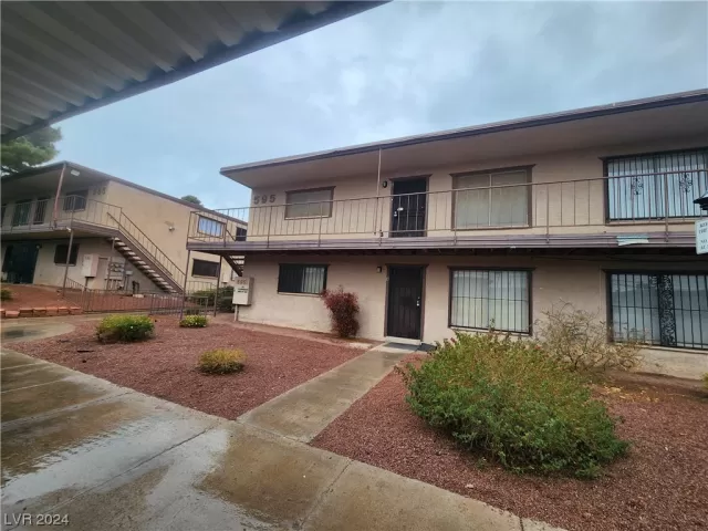 MLS: 2554523 Condo For Sale