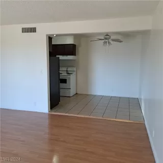 Photo #6: 2554523 Listing 