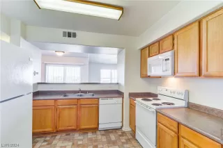 Photo #4: 2554557 Listing 