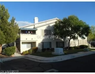 Photo #5: 2554571 Listing