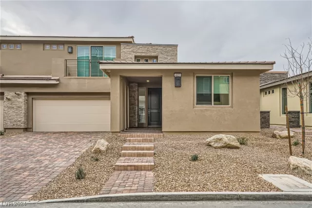 MLS: 2554578 Condo For Sale