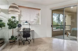 Photo #3: 2554603 Listing