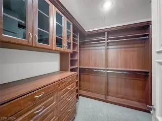 Photo #5: 2554630 Listing 