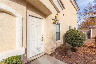 Photo #1: 2554641 Listing