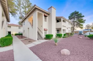 Photo #6: 2554663 Listing