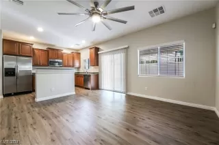 Photo #2: 2554684 Listing 