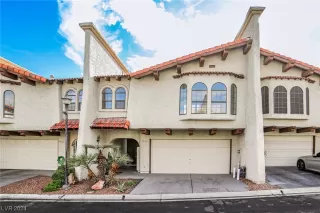 Photo #1: 2554696 Listing 