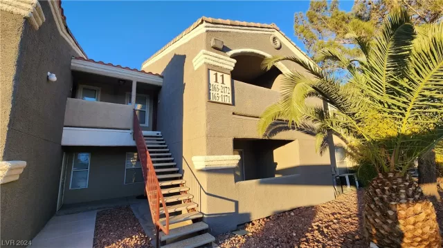 MLS: 2554718 Condo For Sale