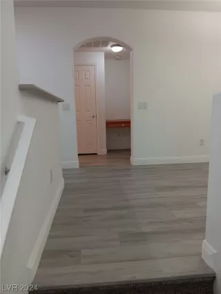Photo #3: 2554728 Listing 