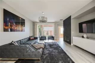 Photo #4: 2554735 Listing 