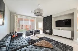 Photo #5: 2554735 Listing 