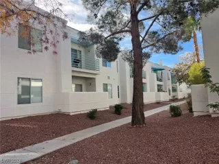 Photo #2: 2554762 Listing 