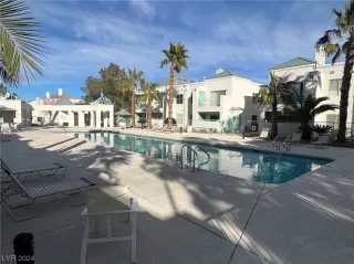 Photo #4: 2554762 Listing 