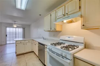 Photo #2: 2554767 Listing 