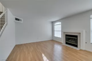 Photo #6: 2554767 Listing 