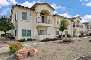 Photo #2: 2554795 Listing