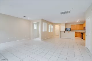 Photo #6: 2554807 Listing 