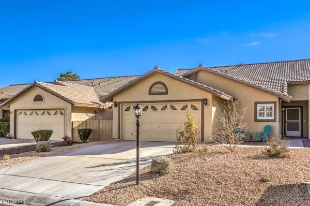 MLS: 2554820 Condo For Sale