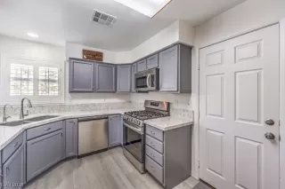 Photo #3: 2554820 Listing 