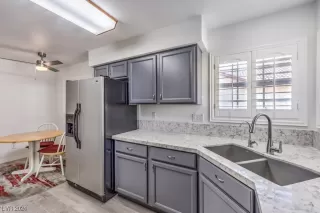 Photo #5: 2554820 Listing 