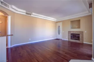 Photo #1: 2554828 Listing