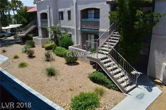 MLS: 2554863 Condo For Sale