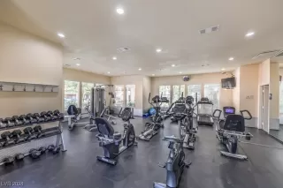 Photo #6: 2554893 Listing